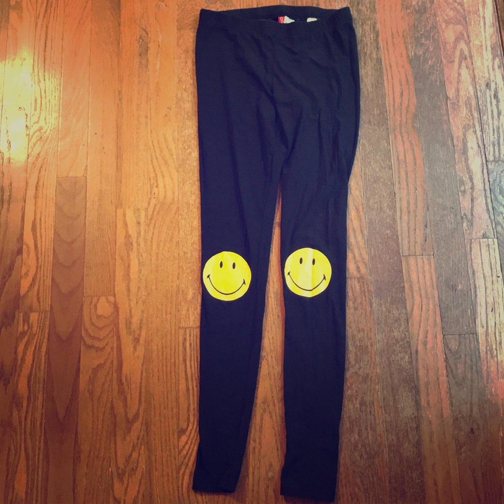 Smiley Leggings